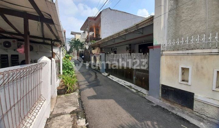 Decent House Near Jl. Kassblanka and Jl. Rasuna Said 2