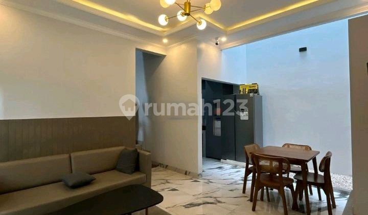 Rumah Nyaman Dan Asri Di Pinggir Kota Jakarta Selatan Rumah Bagus SHM 2