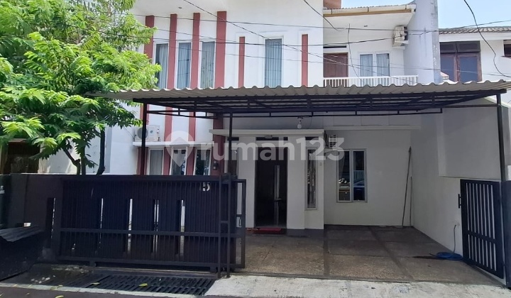 Rumah Jalan 2 Mobil Ful Furnished Murah 1