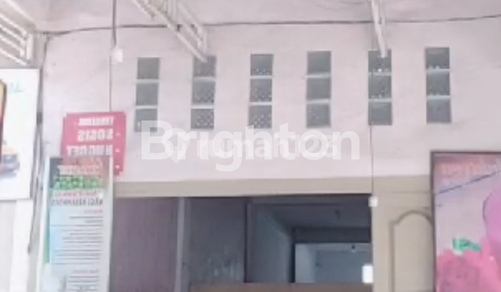 shop house 600 m² 2