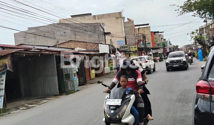 2 ROW OF ATTACHED SHOP HOUSES 2