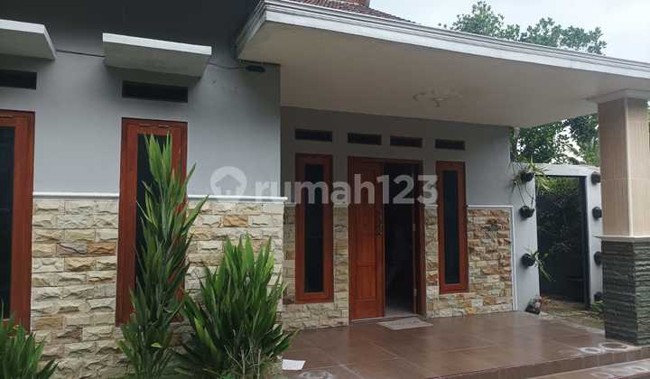 Rumah Tinggal Lokasi Strategis Dekat Pasar Rejodani - Donoharjo Ngaglik Sleman