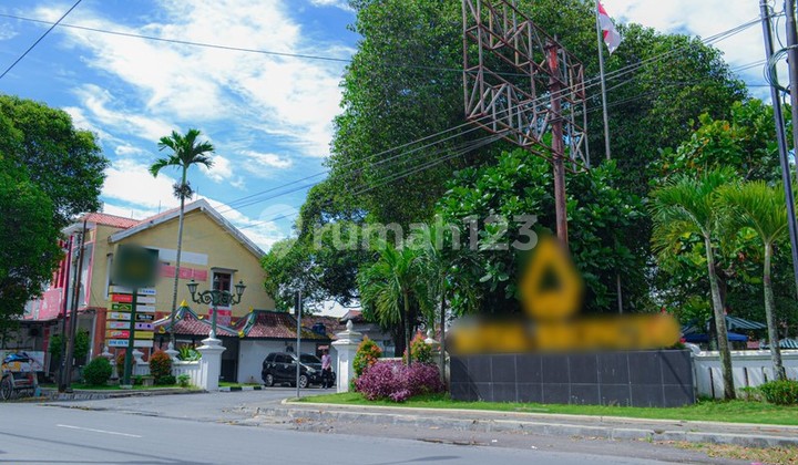 Promising Investment in a Strategic Hotel in Yogyakarta City's Tourist Area 2