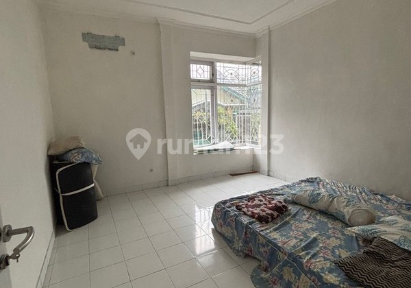 Dijual Rumah 4 Lantai Lokasi Strategis di Daerah Jombor Lor , Sinduadi - Sleman 2