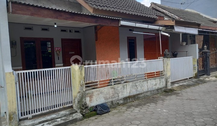 Rumah Siap Huni dalam Perumahan Lokasi Strategis Dekat Sleman City Hall 2