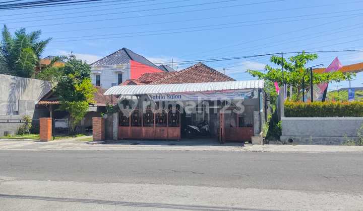 Land for Sale + Free House Building Bonus - Godean Strategic Area, Sleman Land for Sale + Free House Building Bonus - Godean Strategic Area, Sleman