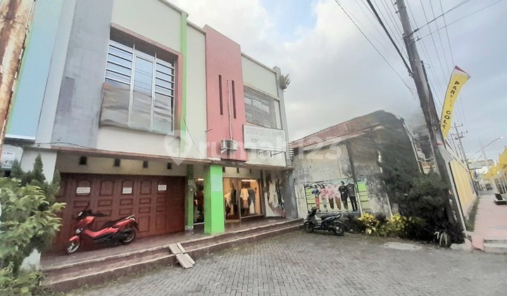 For Rent: 1-Story Shop House in a Strategic Location at Metro Square - Mertoyudan, Magelang 2