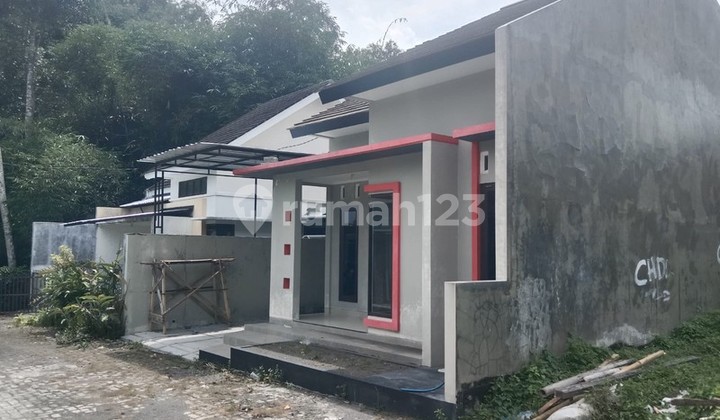 Rumah Tinggal Siap Huni Lokasi Strategis - Donoharjo Ngaglik Sleman 2