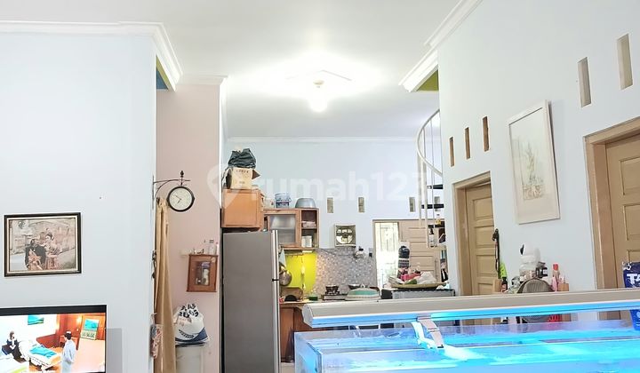 Furnished House Suitable for Large Family Located in Sukoharjo Ngaglik Sleman 2