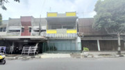 Shop House for Rent on Magelang Street - Busy & Strategic Location for Business 2