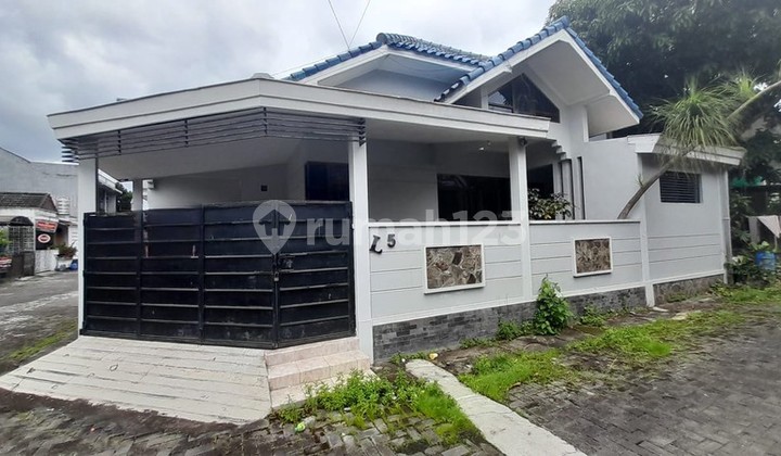 Residential House in an Exclusive Neighborhood Estate in Sewon Bantul 2