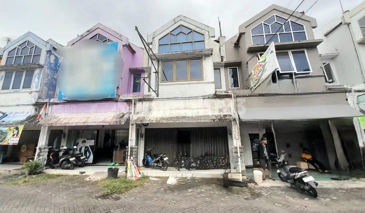 For Rent 2-Story Shop House - Valencia Shop House Complex Mertoyudan Magelang For Rent 2-Story Shop House - Valencia Shop House Complex Mertoyudan Magelang
