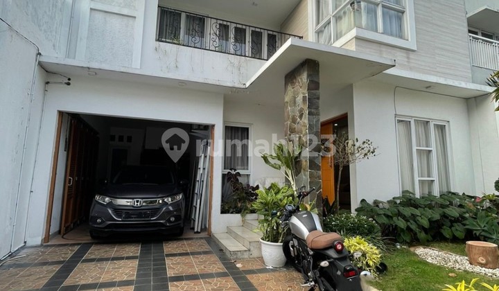 Turun Harga Rumah Kawasan Komplek Elite di Pulo Asem Turun Harga Rumah Kawasan Komplek Elite di Pulo Asem