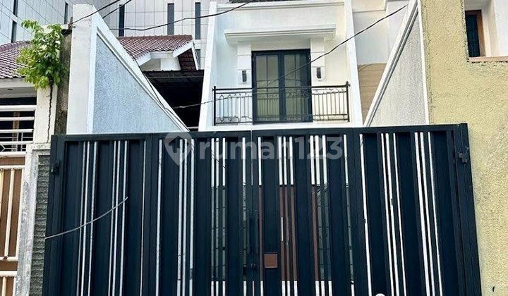 @Di Jual Cepat Rumah Baru Baru Nego Kebun Jeruk Strategis Jakarta Barat 1