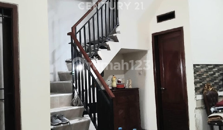 Rumah Cantik di Cipayung Lt.225 M2 Harga 2,85 Milyar Nego 2