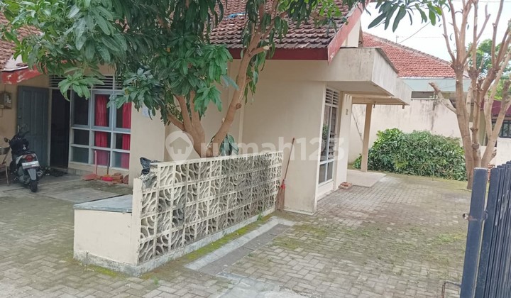 Spacious 5-Bedroom House Location Near Campus on Colombo Street Depok Sleman 2