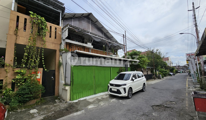 For Sale: Strategic 2-Story House & Business Space Near Ring Road & Campus, Condong Catur, Depok, Sleman 2