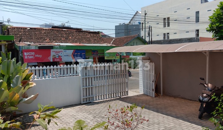 Rumah Furnish Tengah Kota Lokasi Dekat Kampus LPP Yogyakarta 2