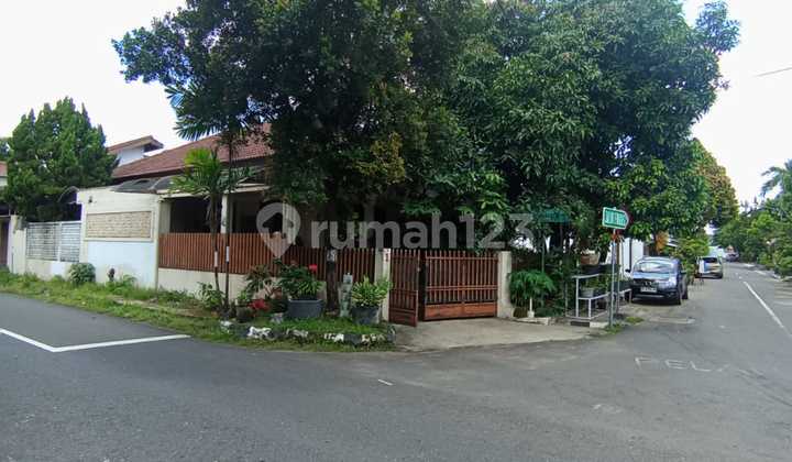 Rumah Semi Furnish Lokasi Tengah Kota Dekat Kraton Yogyakarta