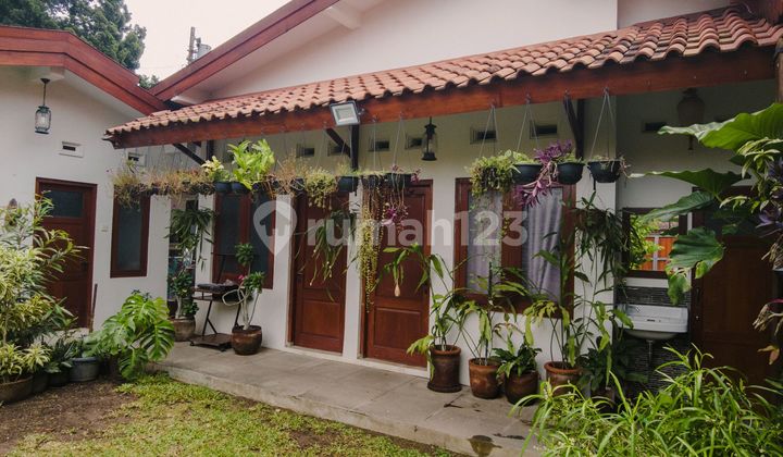 House for Rent Ready to Occupy Strategic Location Near Tourist Attraction Water Castle