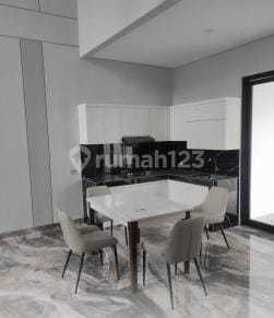 Two-Story Villa House Strategic Location Near North Ring Road