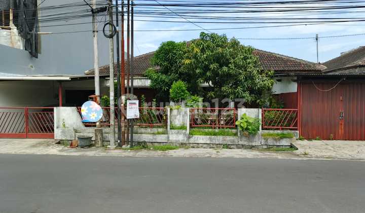 Rumah 5 Kamar Tidur Dalam Perum Green Garden Lokasi Dekat Manna Kampus Godean