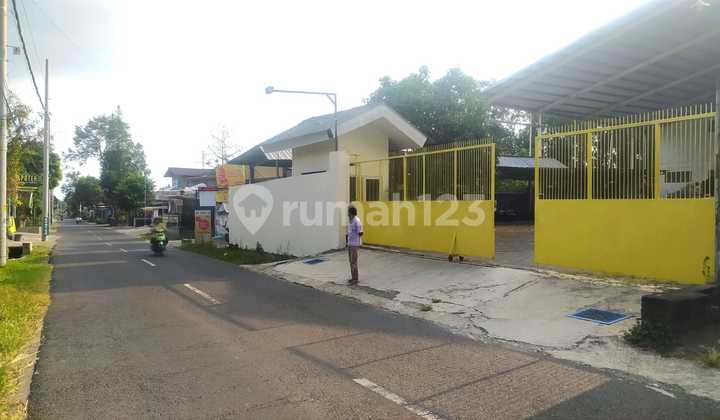 Warehouse 3574 Square Meters Location Near Sleman Government Office