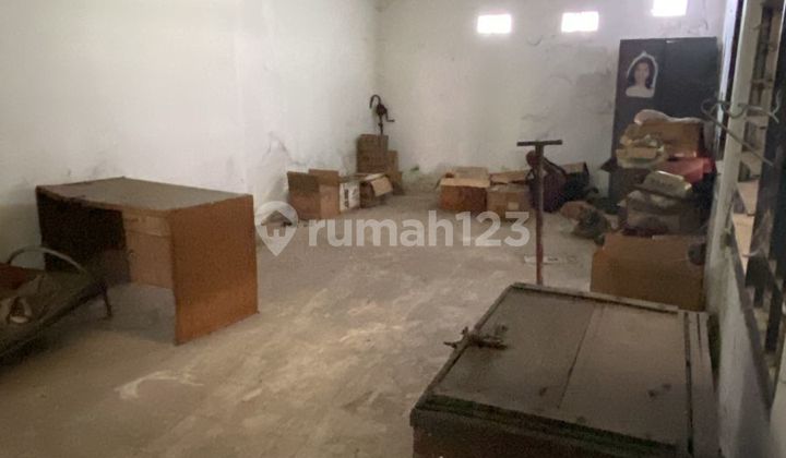 House / Office 280 Square Meters Location Near the Religious High Court on South Ringroad Street Sewon Bantul