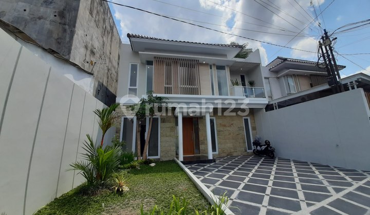 Rumah Jogja Modern Kontemporer SHM Area Jalan Palagan Mlati Sleman Dekat Ugm