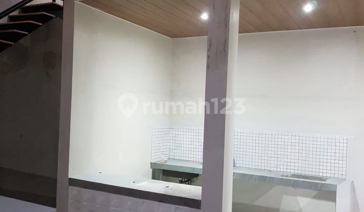 Beautiful Mezzanine 2-Story House for Sale in Wedomartani, Ngemplak, Sleman, Yogyakarta 2