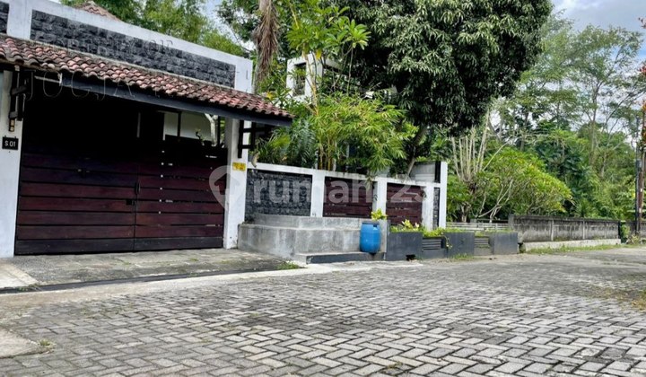 Spacious Attractive House in SHM Housing Complex in Purwomartani, Kalasan, Sleman, Yogyakarta 2