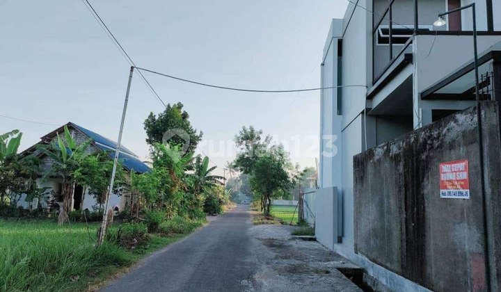 Rumah Dijual Bantul Cantik Menawan di Tirtonirmolo Bantul Yogyakarta Rumah Dijual Bantul Cantik Menawan di Tirtonirmolo Bantul Yogyakarta