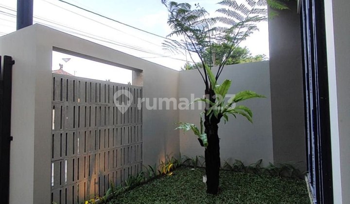 Modern Minimalist Jogja House Ready to Occupy on Jalan Besi, Ngaglik, Sleman, Yogyakarta 2