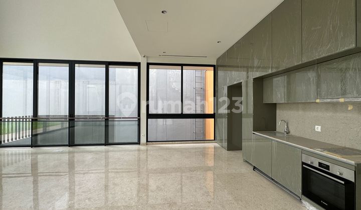 FOR SALE LYNDON EAST HOUSE IN BSD! 2