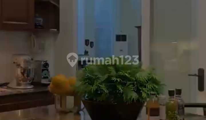 Dijual Rumah Puri Indah Boulevard!