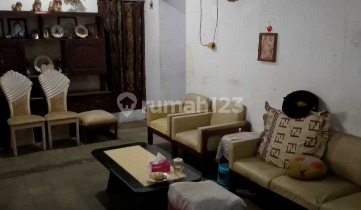 DIJUAL RUMAH DI KEMAYORAN JAKARTA PUSAT!