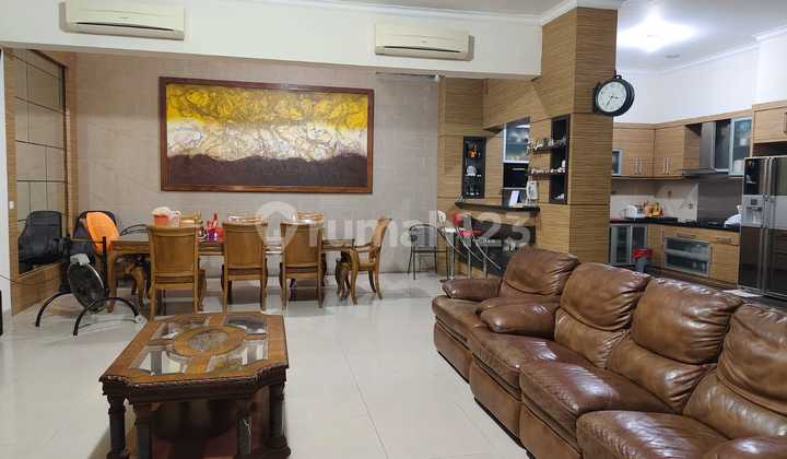 DIJUAL RUMAH DI CLUSTER FLORANCE PIK!