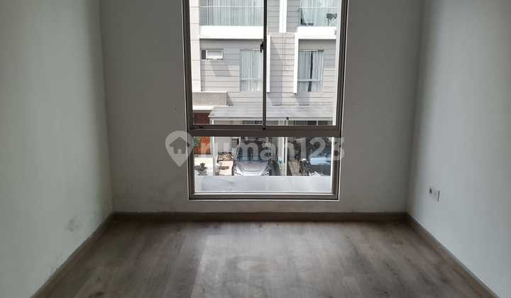 Rumah di Golf Island Pik Cluster Harmony 2