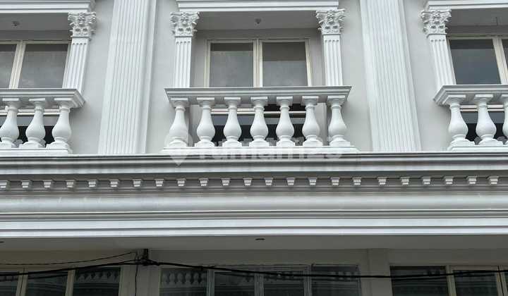 Rulo Royal Palace Sidoarjo 1