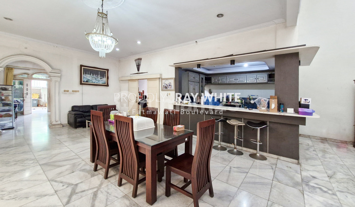 Rumah Kokoh & Besar Area Nyaman Dicawang 2