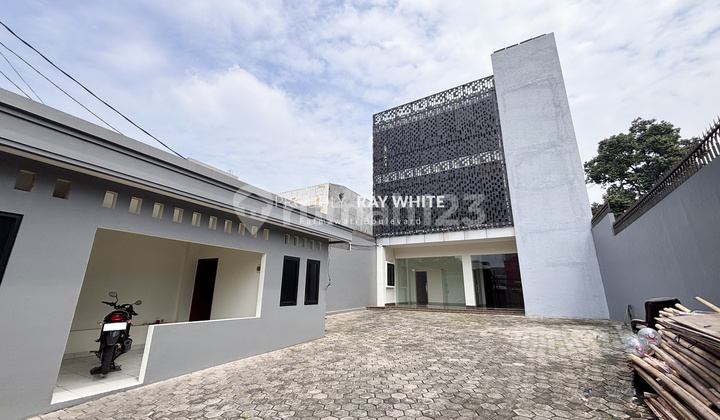 Brand New Mini Building Commercial Location Cilandak Suitable for Office & Other Businesses Brand New Mini Building Commercial Location Cilandak Suitable for Office & Other Businesses