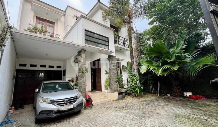 For Sale Exclusive Residence In West Cilandak