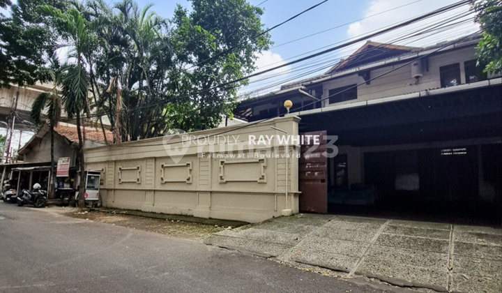 Rumah Siap Huni Lokasi Strategis Area Cipete Kemang Rumah Siap Huni Lokasi Strategis Area Cipete Kemang