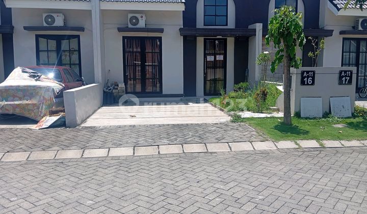 Di Kontrakan Rumah New Sidoarjo Barat