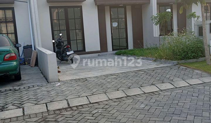 Di Kontrakan Rumah Gress Perumtas 8 Tulangan Sidoarjo 1
