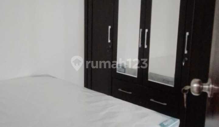 Disewakan Apartemen Mediterania Garden 2 Lantai Sedang Full Furnished 1