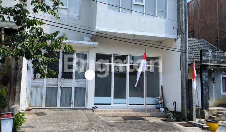 Beli 1 dapat 2 di Jl Bandara Narita Beli 1 dapat 2 di Jl Bandara Narita