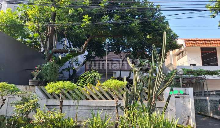 Dijual Termurah Rumah di Taman Kedoya Baru