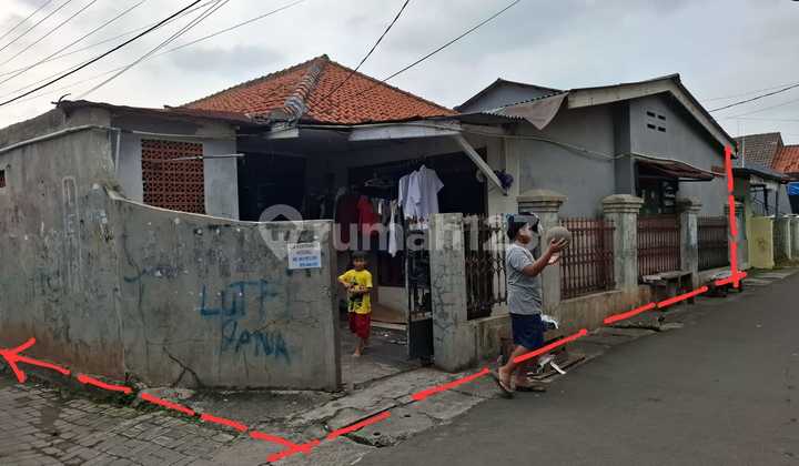 For Sale: Land and House Including Rental Units in Sudimara Barat, Ciledug, Tangerang 2