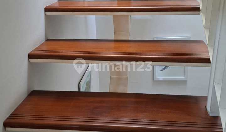 For Sale, Golf Lake Residence House, Cengkareng, West Jakarta. 2